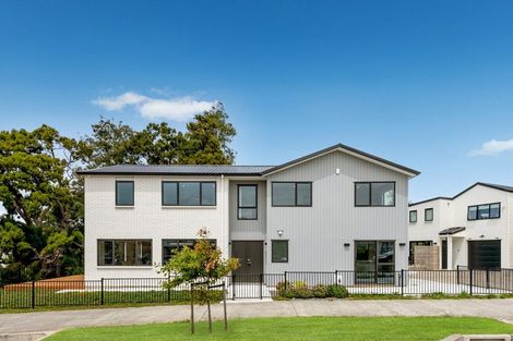 Photo of property in 27 Tannaghmore Drive, Flat Bush, 2019