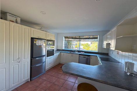 Photo of property in 10 Lone Tree Grove, Kelson, Lower Hutt, 5010
