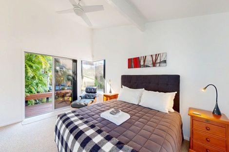 Photo of property in 118 Brook Place, Whangamata, 3620