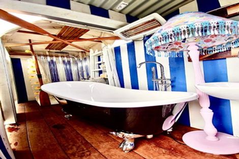 Photo of property in 1 Simeon Quay, Lyttelton, 8082