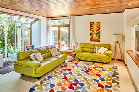 Photo of property in 5 Ngaio Street, Eastbourne, Lower Hutt, 5013