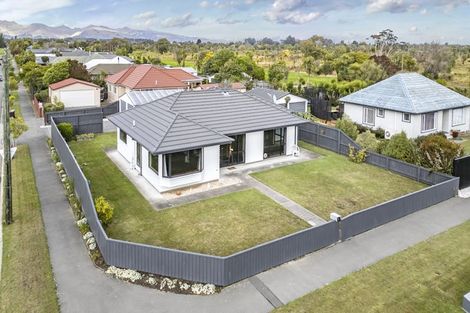 Photo of property in 16 Sandy Avenue, New Brighton, Christchurch, 8083