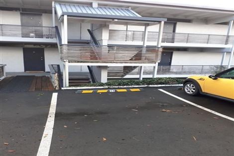 Photo of property in 17/67 Princes Street, Northcote Point, Auckland, 0627