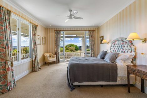 Photo of property in 38 Kaipara View Road, Helensville, 0875