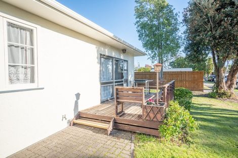 Photo of property in 5 Hartley Place, Awapuni, Palmerston North, 4412