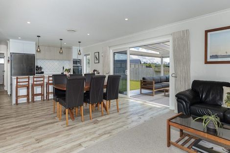 Photo of property in 3 Syrah Grove, Te Kauwhata, 3710