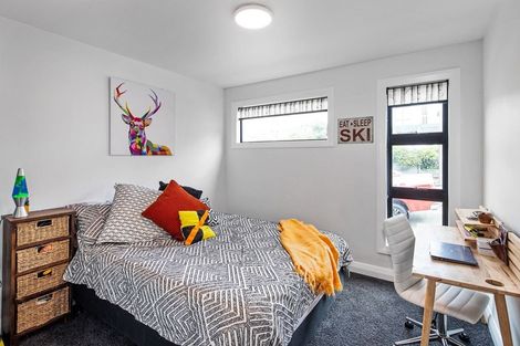 Photo of property in 2 Bourke Street, Kilbirnie, Wellington, 6022