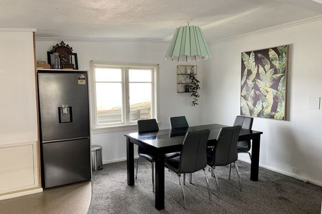 Photo of property in 23 Wharfe Street, South Hill, Oamaru, 9400