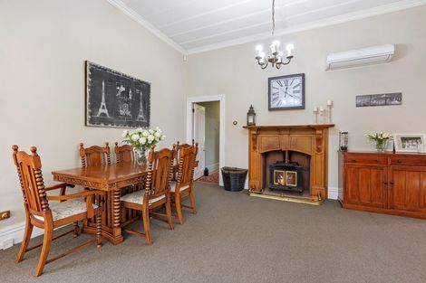 Photo of property in 30 Humphries Street, Inglewood, 4330