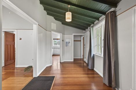 Photo of property in 17a Carey Street, Waitara, 4320