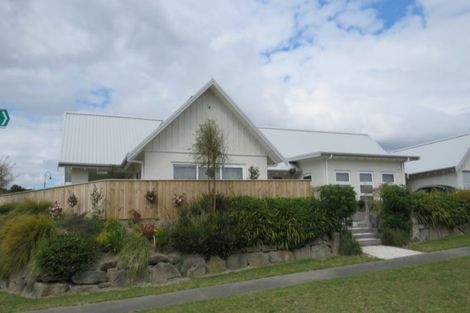 Photo of property in 1 Brompton Close, Richmond Heights, Taupo, 3330
