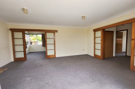 Photo of property in 41 Parrs Cross Road, Henderson, Auckland, 0612