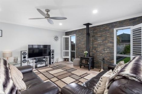 Photo of property in 3 Marchignal Street, Coastlands, Whakatane, 3120