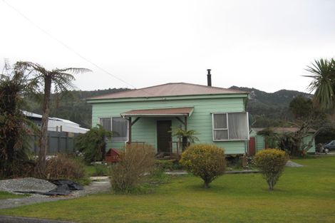 Photo of property in 57 Ranfurly Street, Runanga, 7803