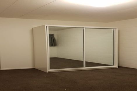 Photo of property in 33 Seddon Road, Frankton, Hamilton, 3204