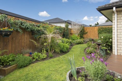 Photo of property in 2 Mortlake Heights, Pyes Pa, Tauranga, 3112