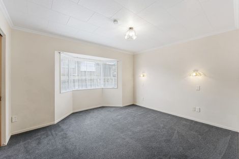 Photo of property in 31 Fitzroy Road, Fitzroy, New Plymouth, 4312