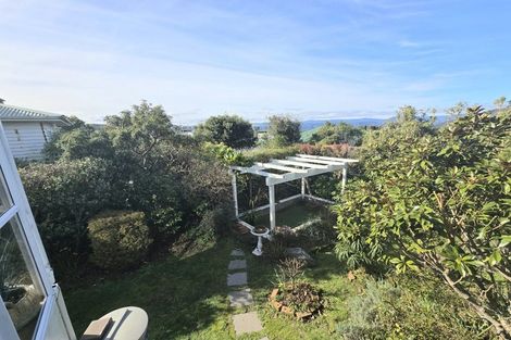 Photo of property in 8 Raumati Terrace, Khandallah, Wellington, 6035