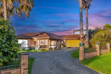 Photo of property in 25 Wairere Road, The Gardens, Auckland, 2105