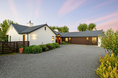 Photo of property in 6 Orchard Lane, Amberley, 7410