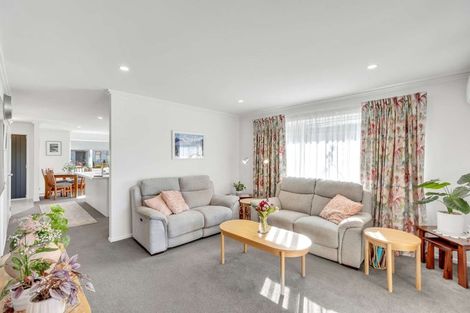 Photo of property in 6 Crossley Avenue, Woodend, 7610