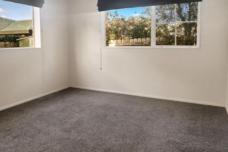 Photo of property in 19 Vista Motu, Red Beach, 0932