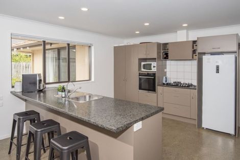 Photo of property in 12 Kowi Lakes Drive, One Tree Point, 0118