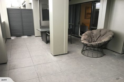 Photo of property in Paramount Apartments, 11/281 Maunganui Road, Mount Maunganui, 3116