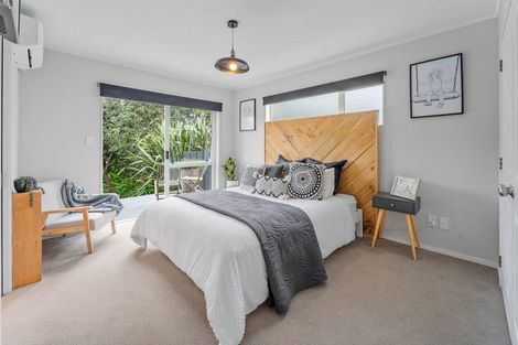 Photo of property in 287d Vipond Road, Stanmore Bay, Whangaparaoa, 0932