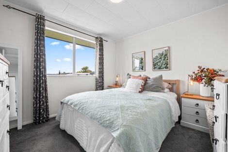 Photo of property in 1/63 Rosier Road, Glen Eden, Auckland, 0602