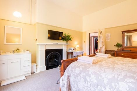 Photo of property in 504 Queens Drive, Dunedin Central, Dunedin, 9016