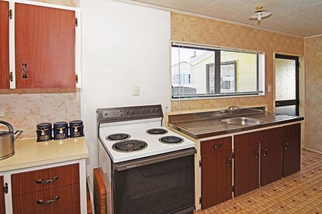 Photo of property in 10 Hogg Crescent, Masterton, 5810