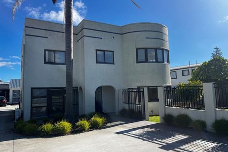 Photo of property in 5 Hattaway Avenue, Bucklands Beach, Auckland, 2012