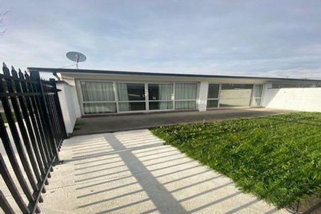 Photo of property in 11a Renfrew Street, Upper Riccarton, Christchurch, 8041