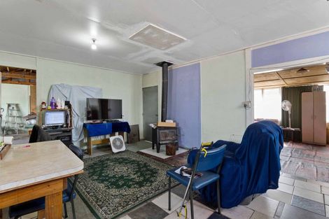 Photo of property in 35 North Street, Eltham, 4322