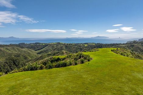 Photo of property in 477 Cullen Road, Waipu, 0582