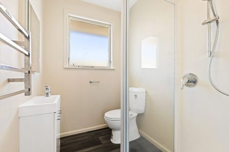 Photo of property in 2/60 Avalon Street, Richmond, Christchurch, 8013