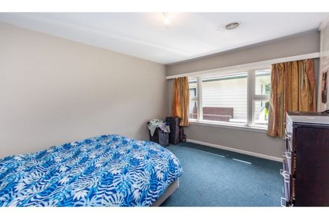Photo of property in 103 Aorangi Road, Bryndwr, Christchurch, 8053