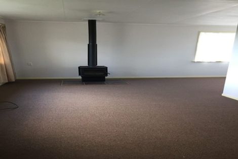 Photo of property in 21 Doctors Hill Road, Maungaturoto, 0520