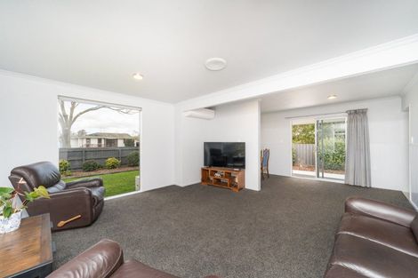 Photo of property in 66 Kaimanawa Street, Kelvin Grove, Palmerston North, 4414