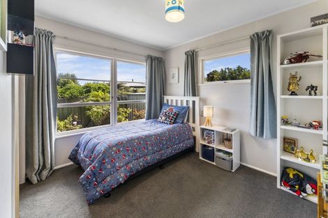 Photo of property in 13 Keats Crescent, Stoke, Nelson, 7011