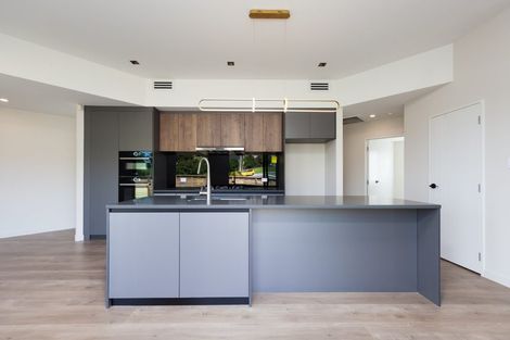 Photo of property in 1 Sunnyheights Road, Orewa, 0931