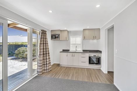 Photo of property in 6 Cameron Crescent, Rolleston, 7614