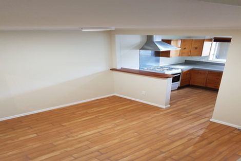 Photo of property in 99 Churton Drive, Churton Park, Wellington, 6037