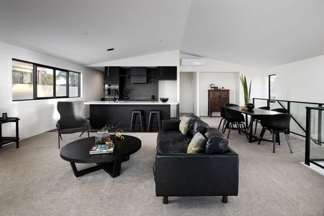 Photo of property in 992a Papamoa Beach Road, Papamoa Beach, 3118