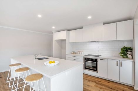 Photo of property in 13 Olney Court, One Tree Point, 0118