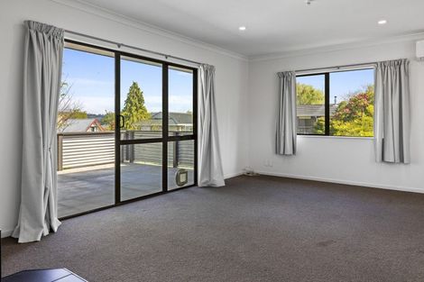 Photo of property in 35 Grace Crescent, Richmond Heights, Taupo, 3330