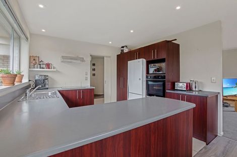 Photo of property in 21 Campion Place, Rolleston, 7614