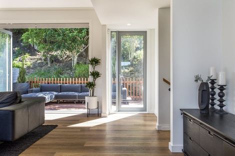 Photo of property in 8d Huka Road, Birkenhead, Auckland, 0626