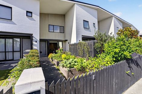 Photo of property in 28 Walter Merton Road, Hobsonville, Auckland, 0616